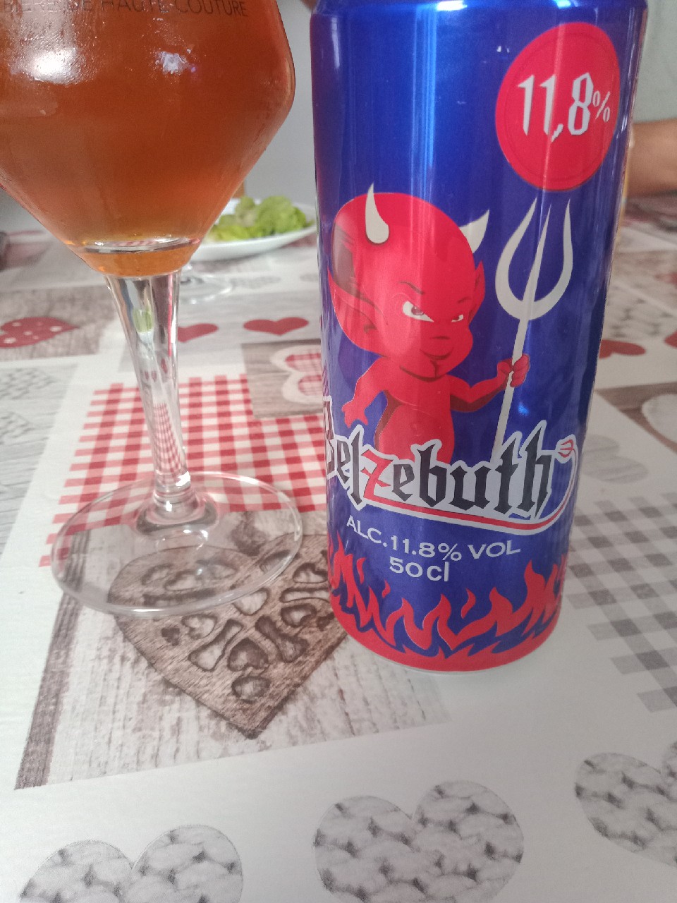 Belzebuth 11.8%, France