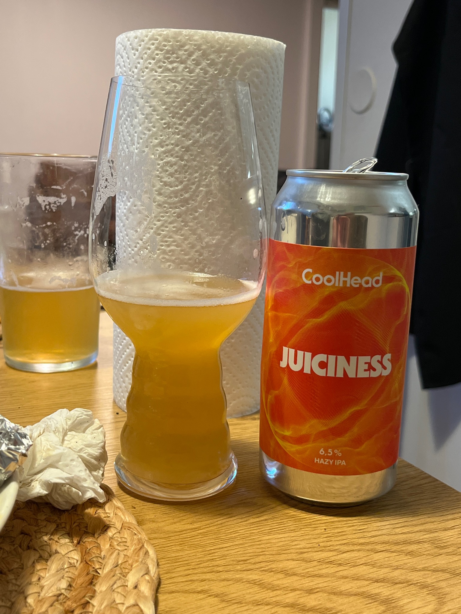 Juiciness 6.5%, CoolHead Brew