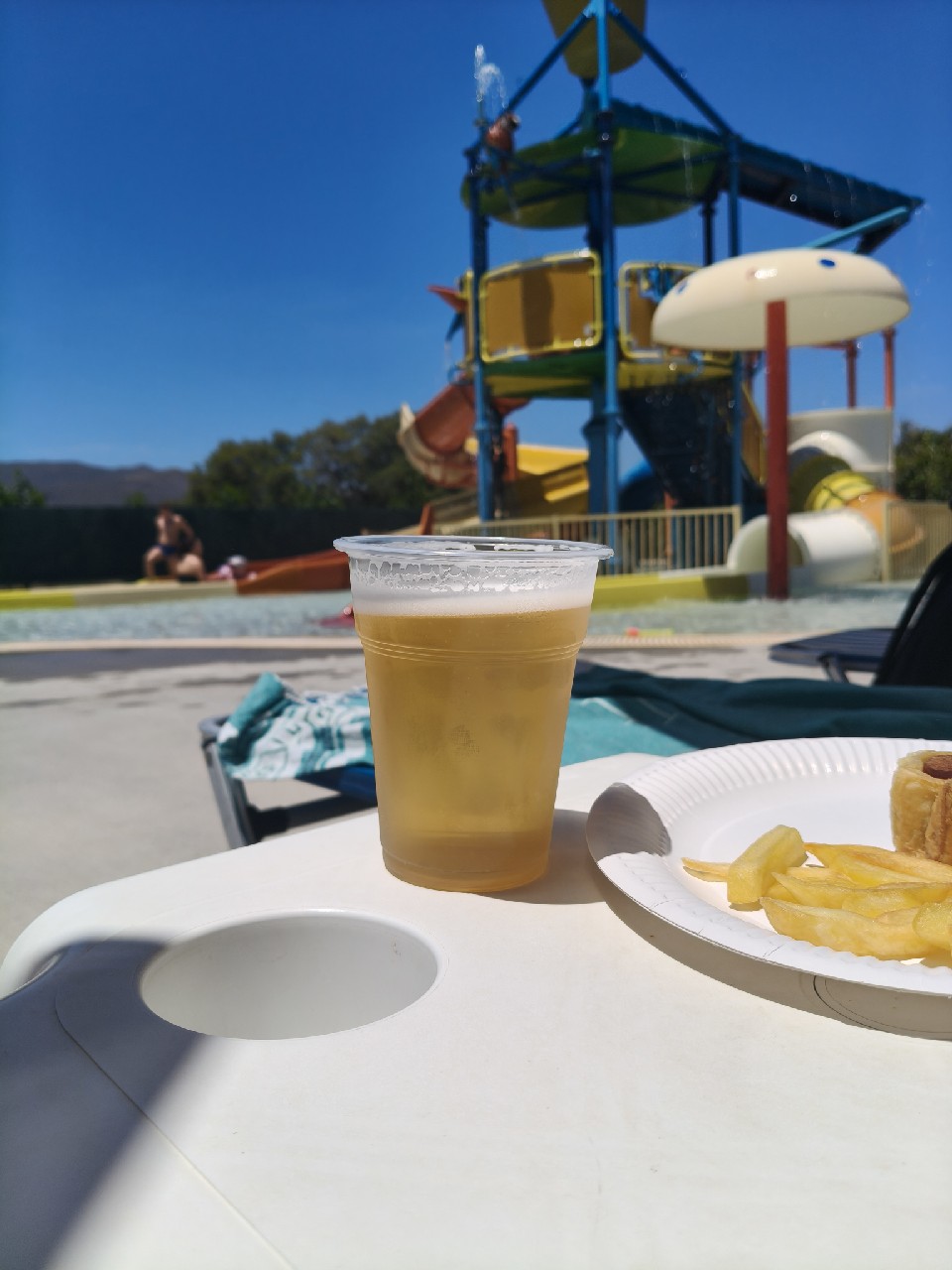 Magnus Magister Premium Lager, Hellenic Brewery of Rhodes