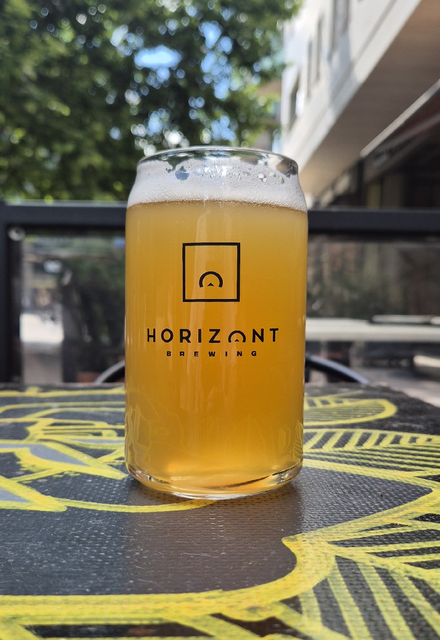 Hazy ÜPA, Hübris