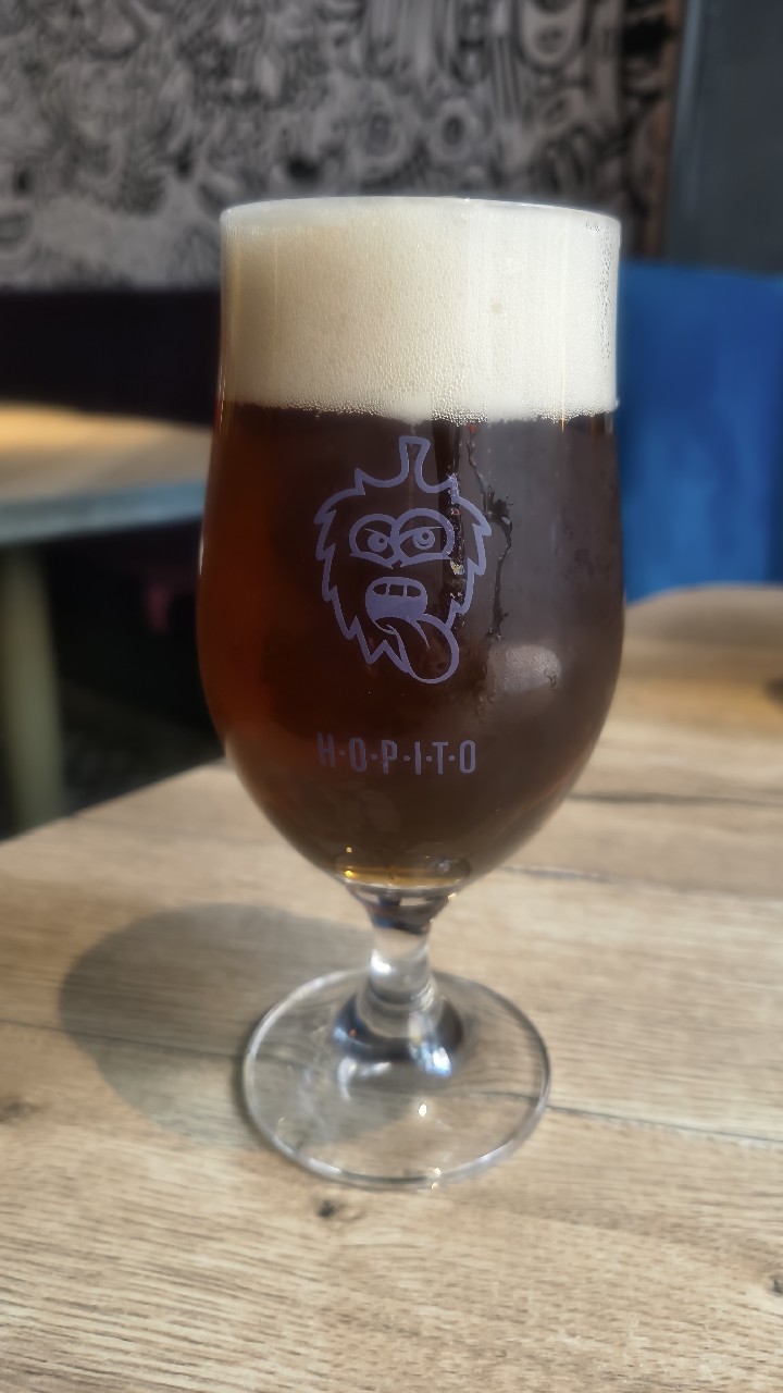 Oś, Cztery Ściany / Four Walls Brewery