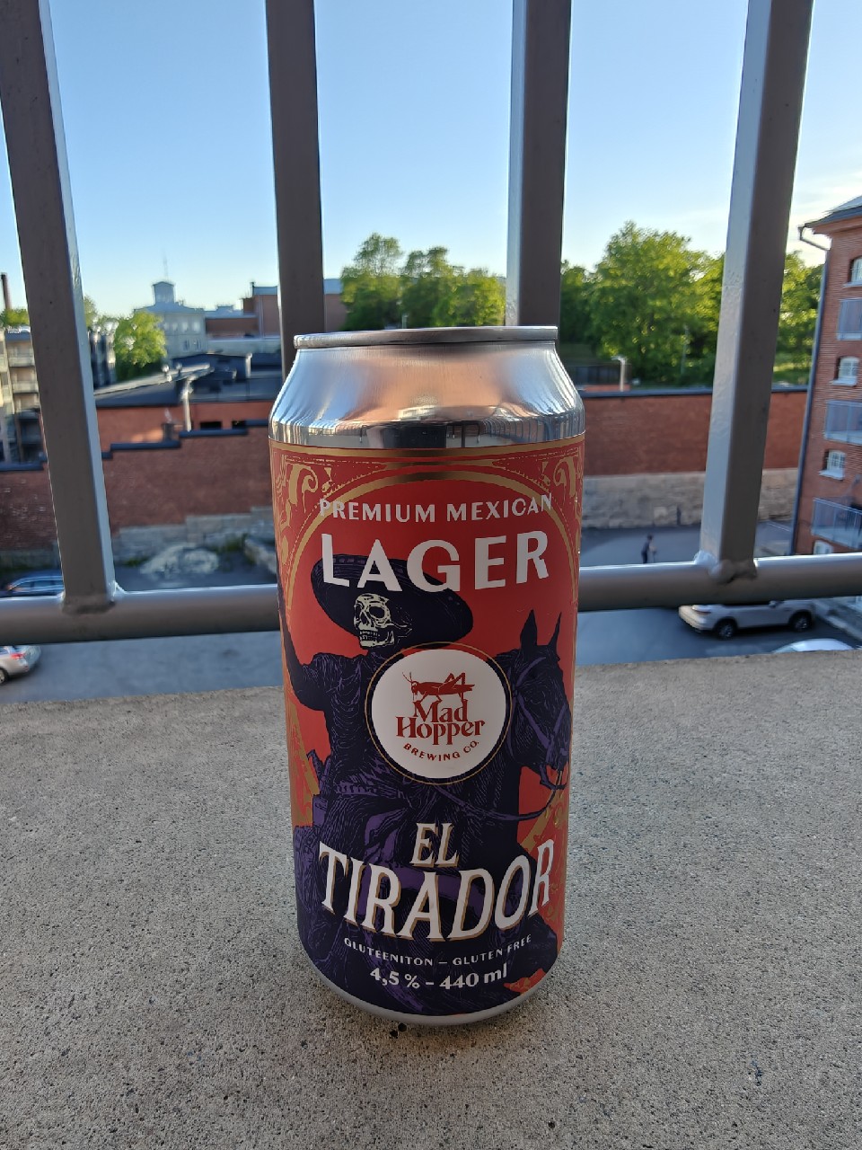 El tirador lager, Mad Hopper Brewing Co.