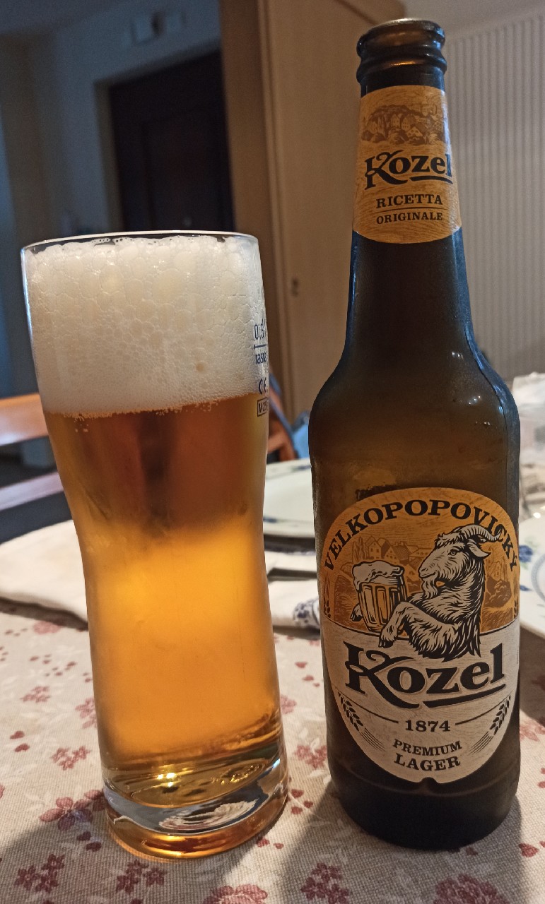 Kozel Premium Lager / Kozel 11°, Pivovar Velké Popovice (Asahi Breweries)