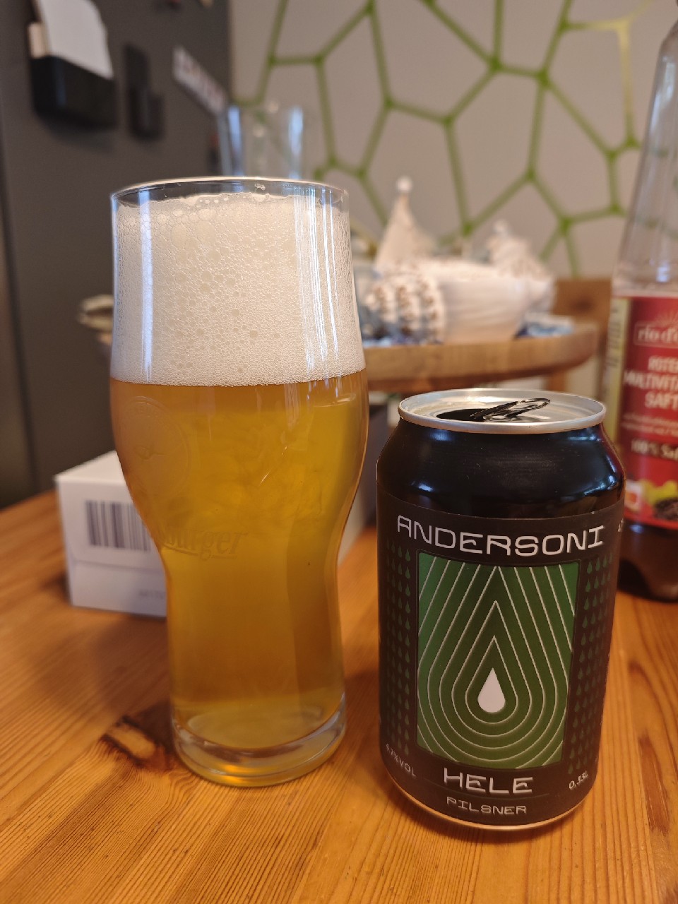 Andersoni Hele, Estonia