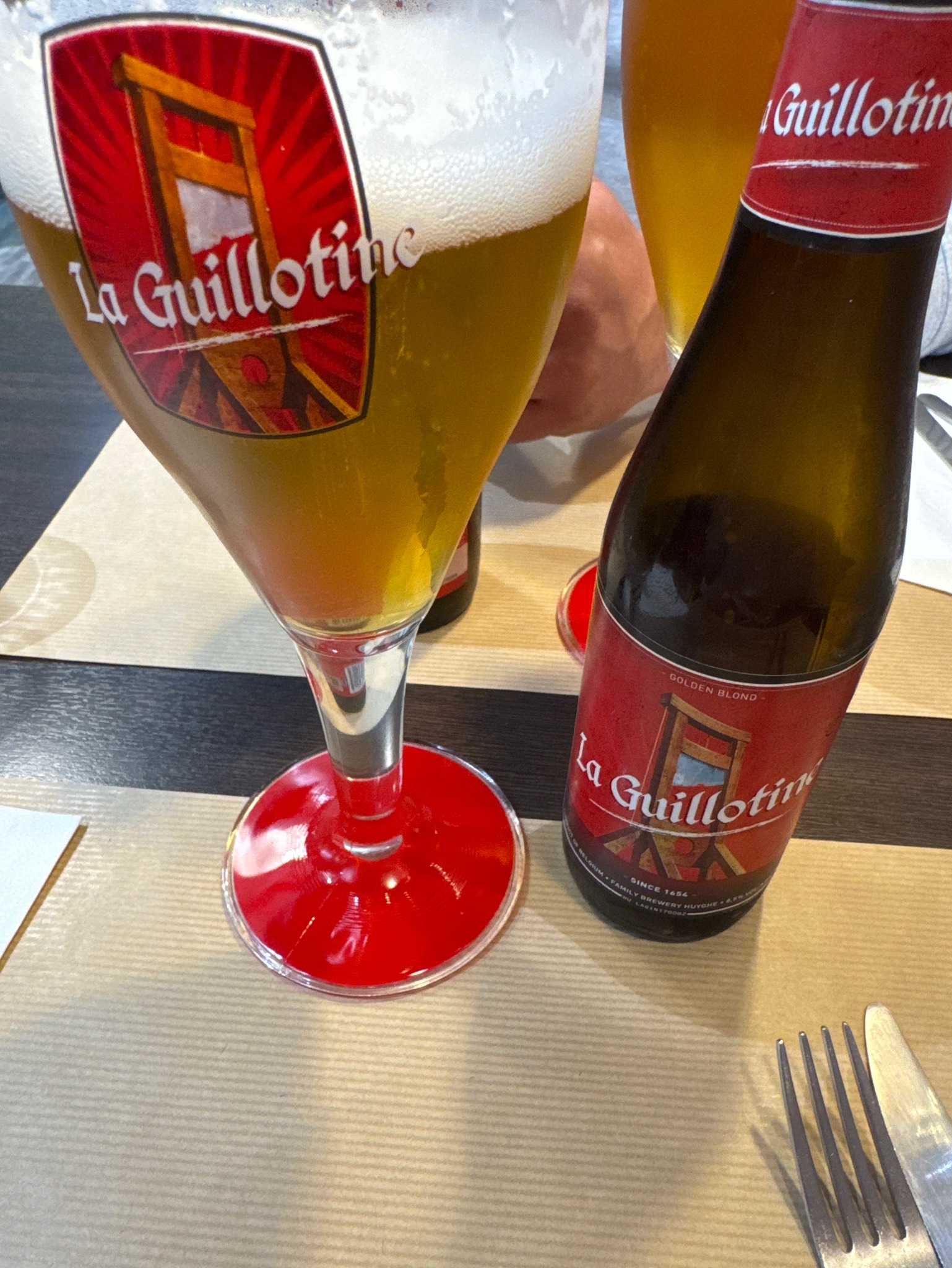 La Guillotine, Belgium