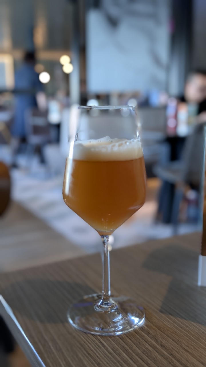 Guava Gose, Estonia