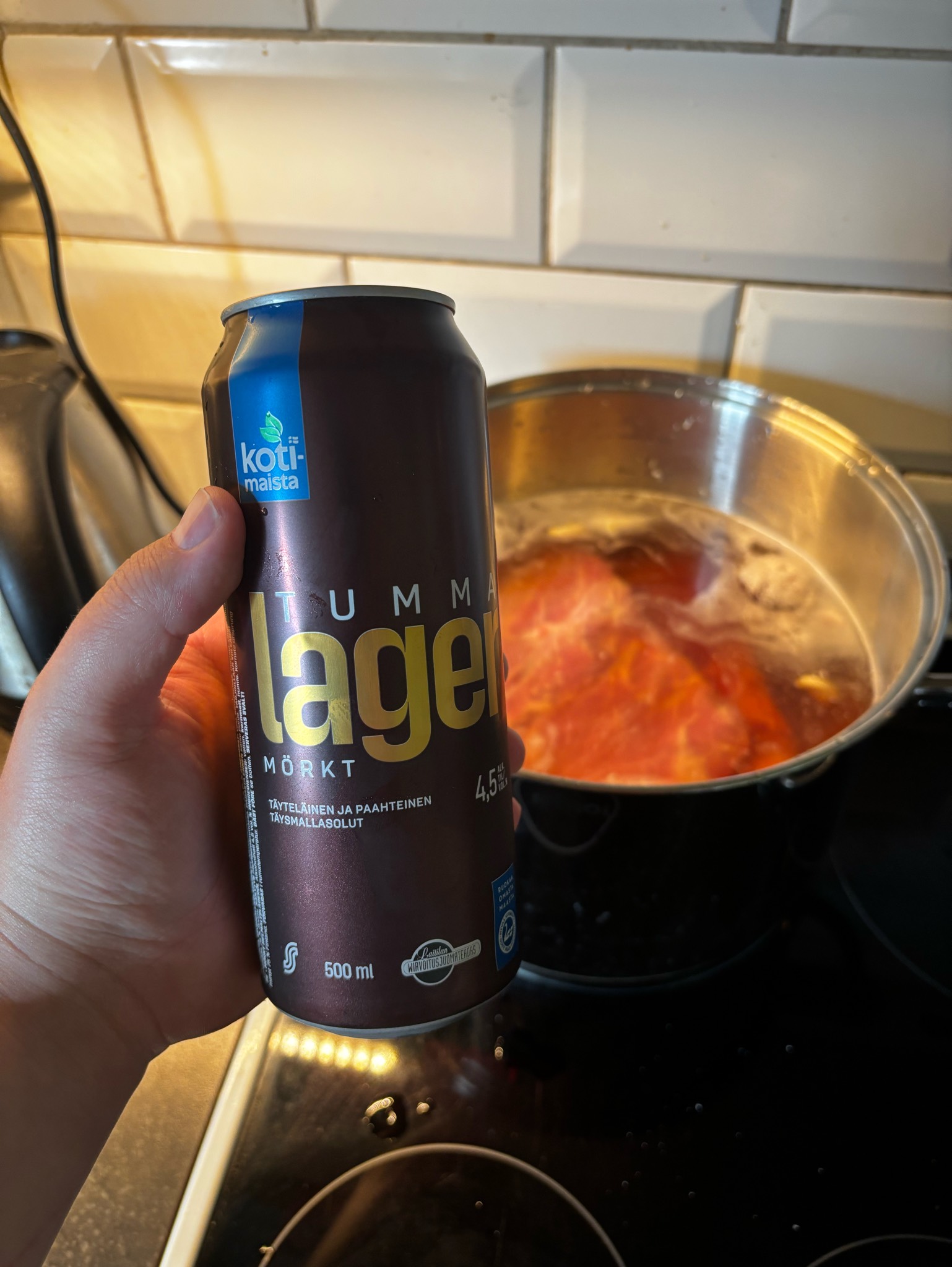Kotimaista Tumma Lager 4.5%, Finland