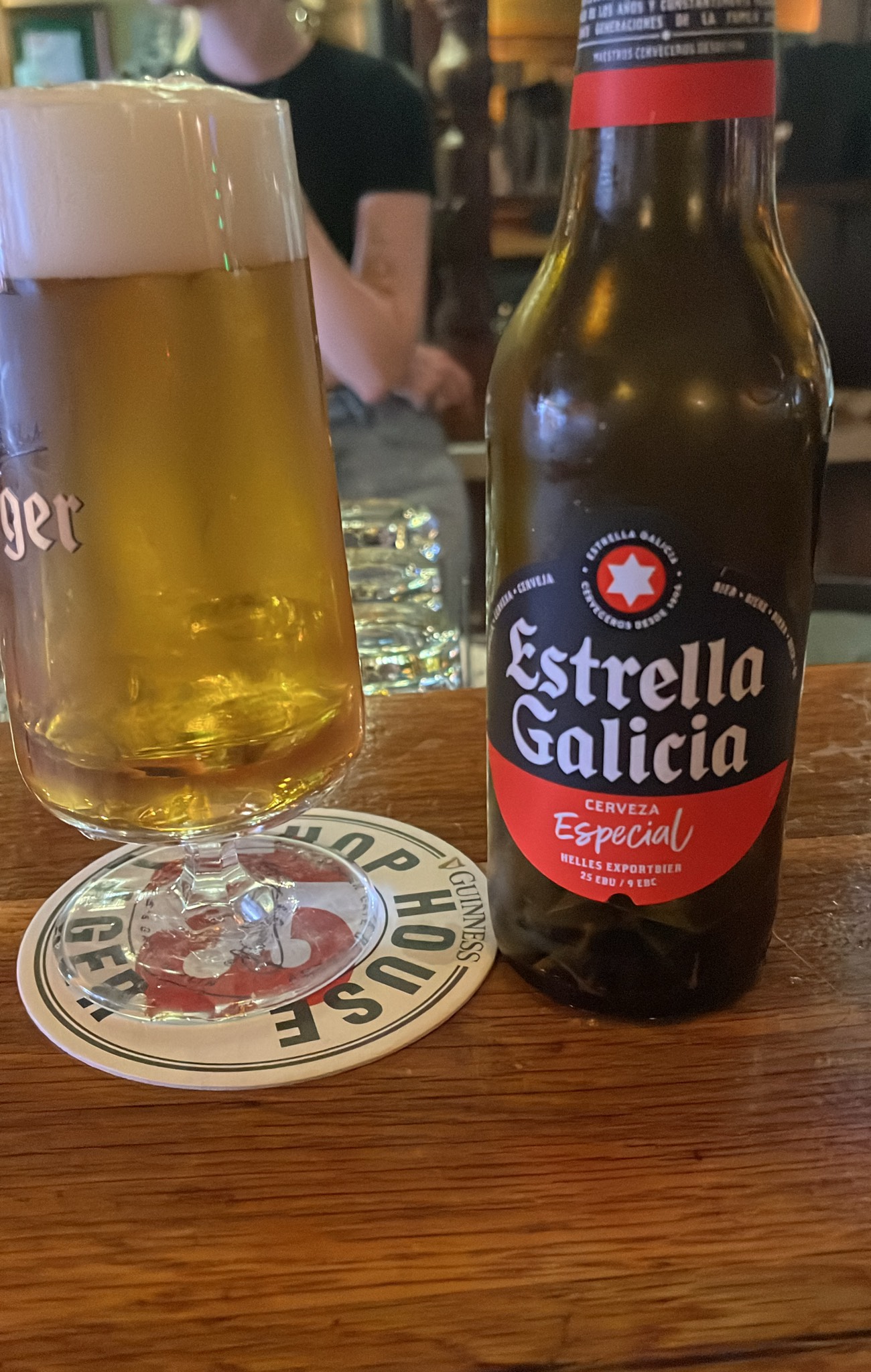 Estrella Galicia Especial, Hijos de Rivera, S.A.U.