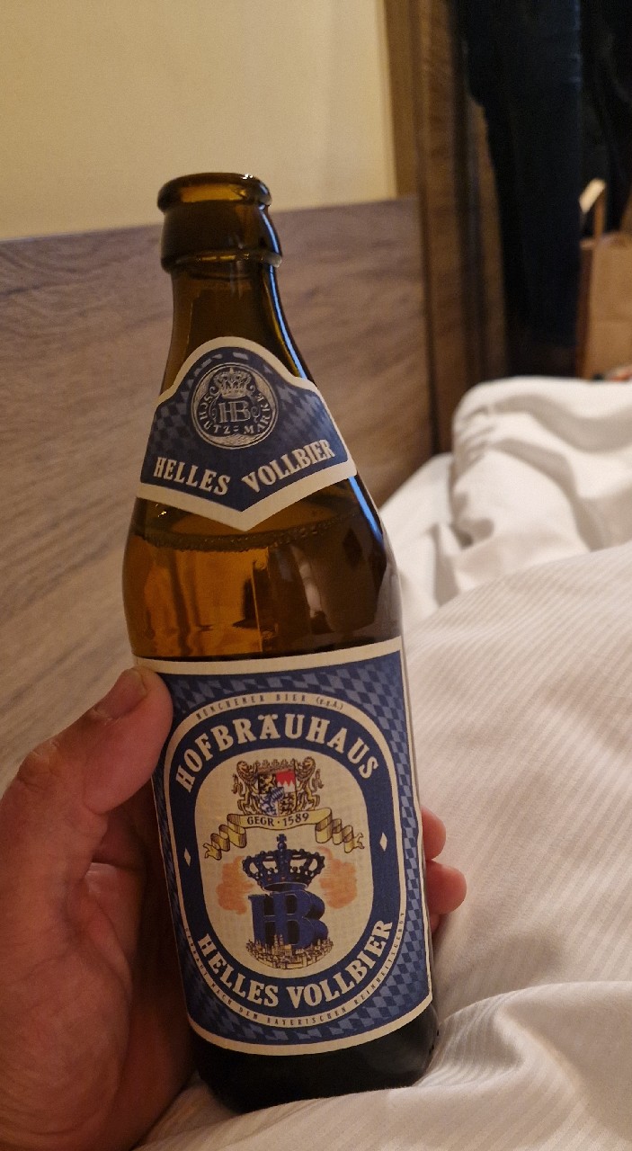 Hofbräuhaus München Helles Vollbier, Staatliches Hofbräuhaus München