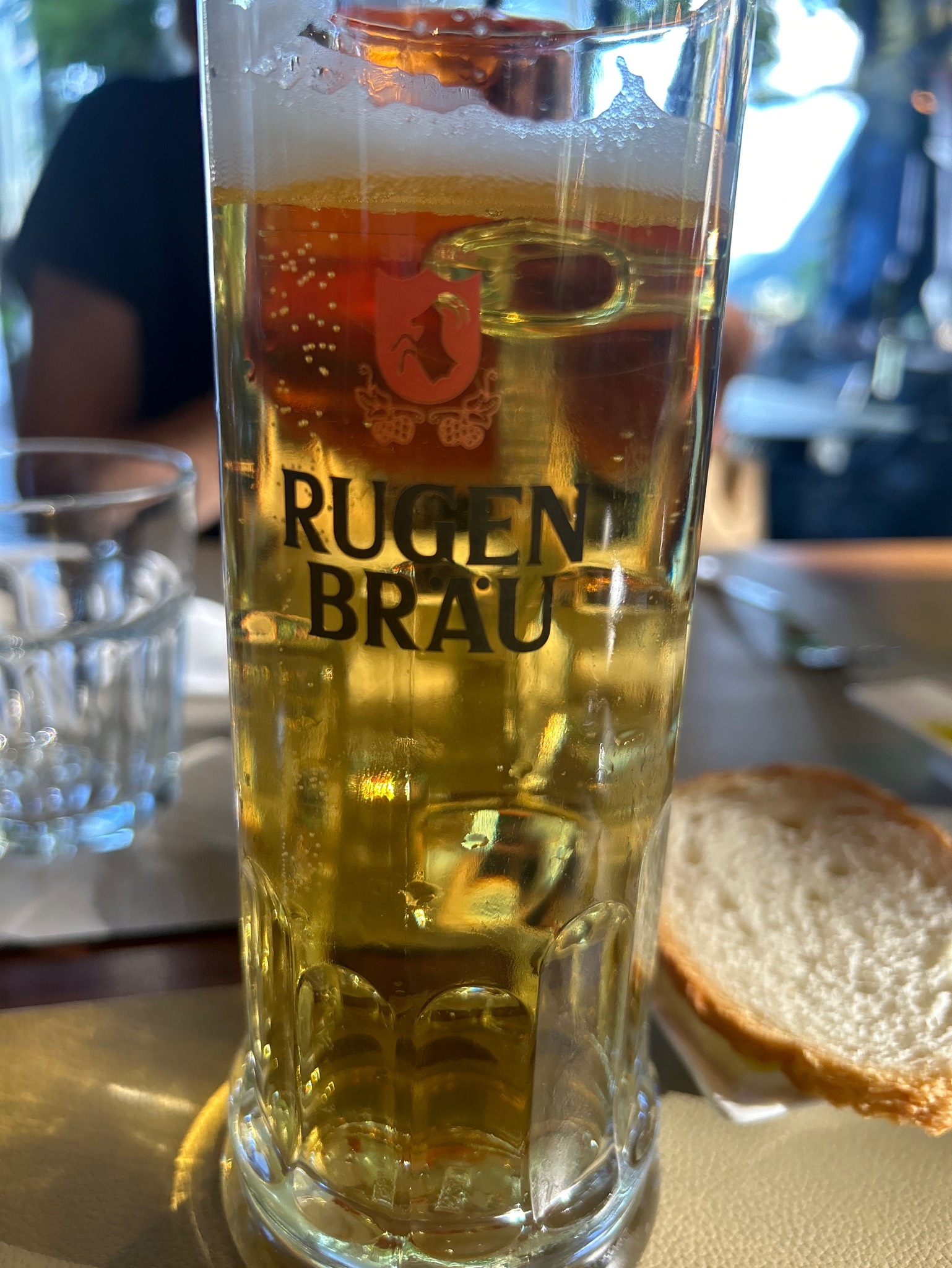 Lager Hell, Rugenbräu