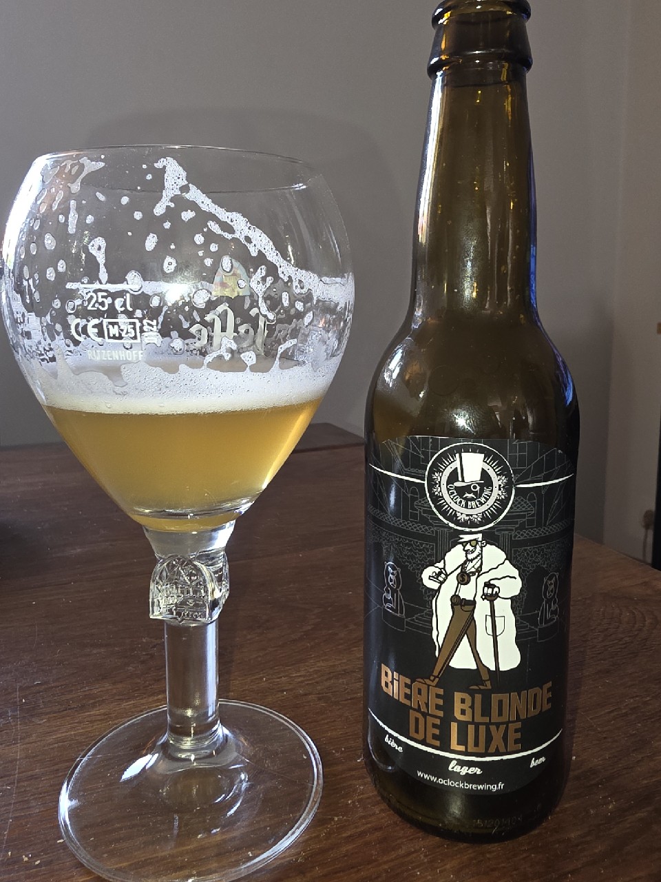 Bière Blonde De Luxe, O'Clock Brewing