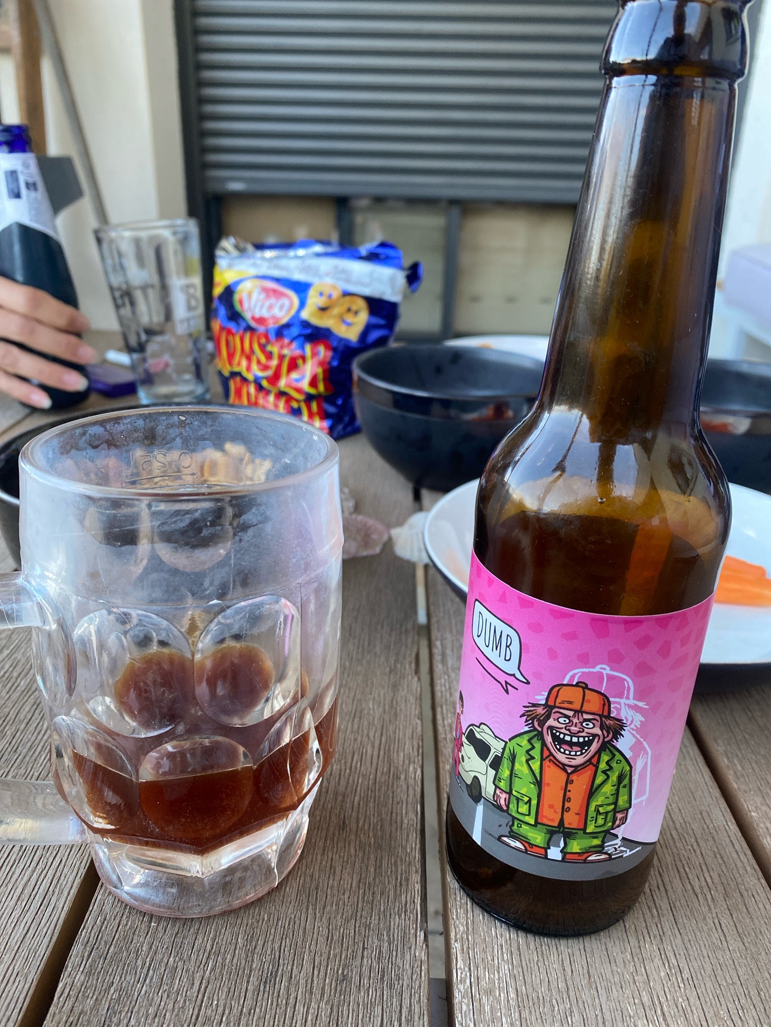 Dumb, Brasserie Miracle