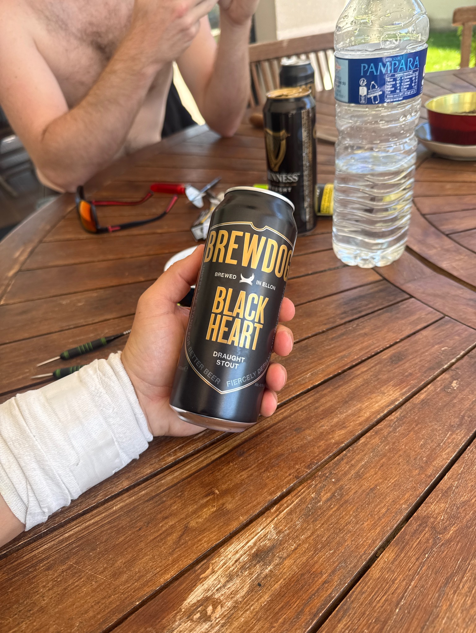 Black Heart, Scotland
