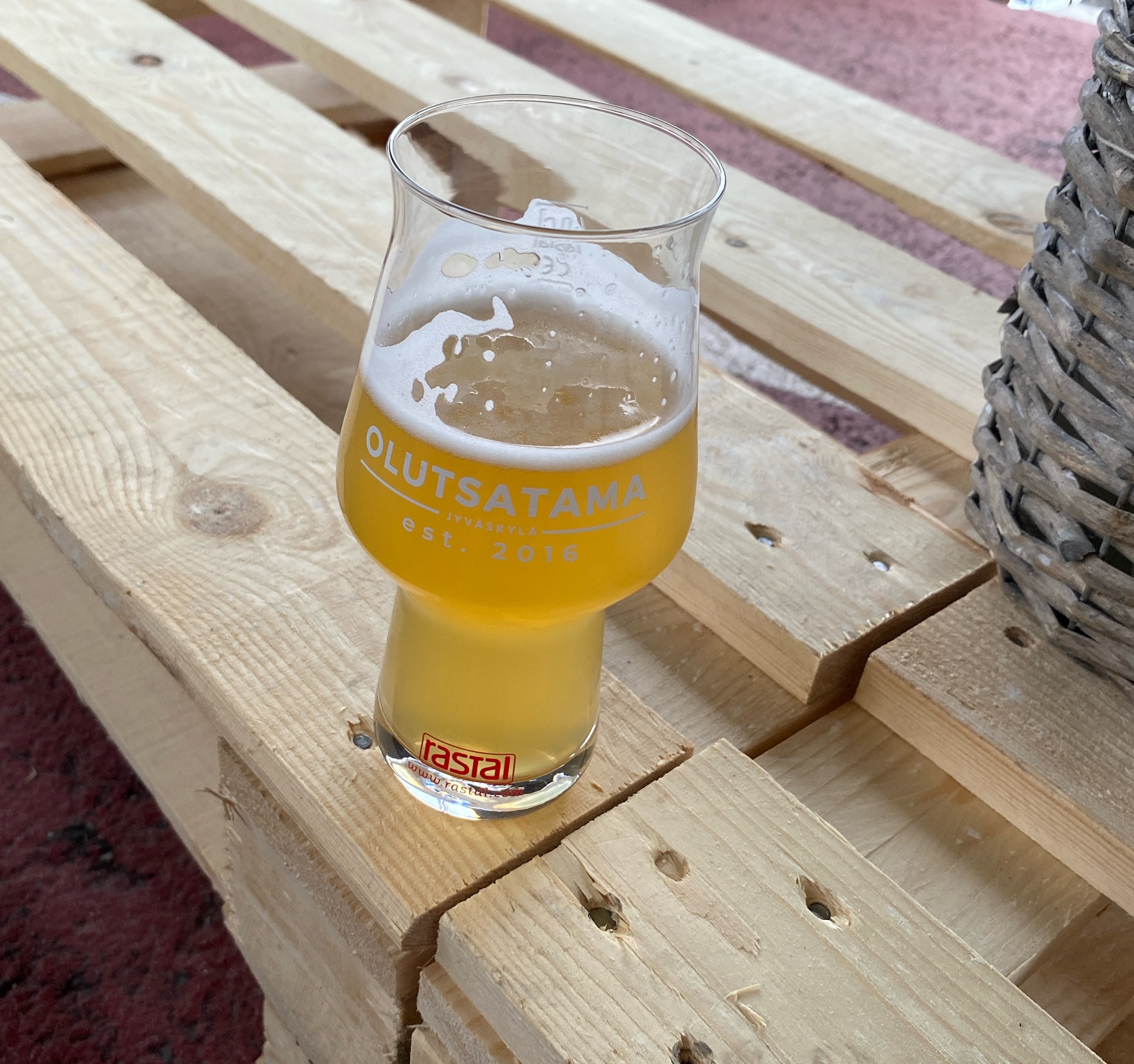 Mylläri Omena Gose, Finland
