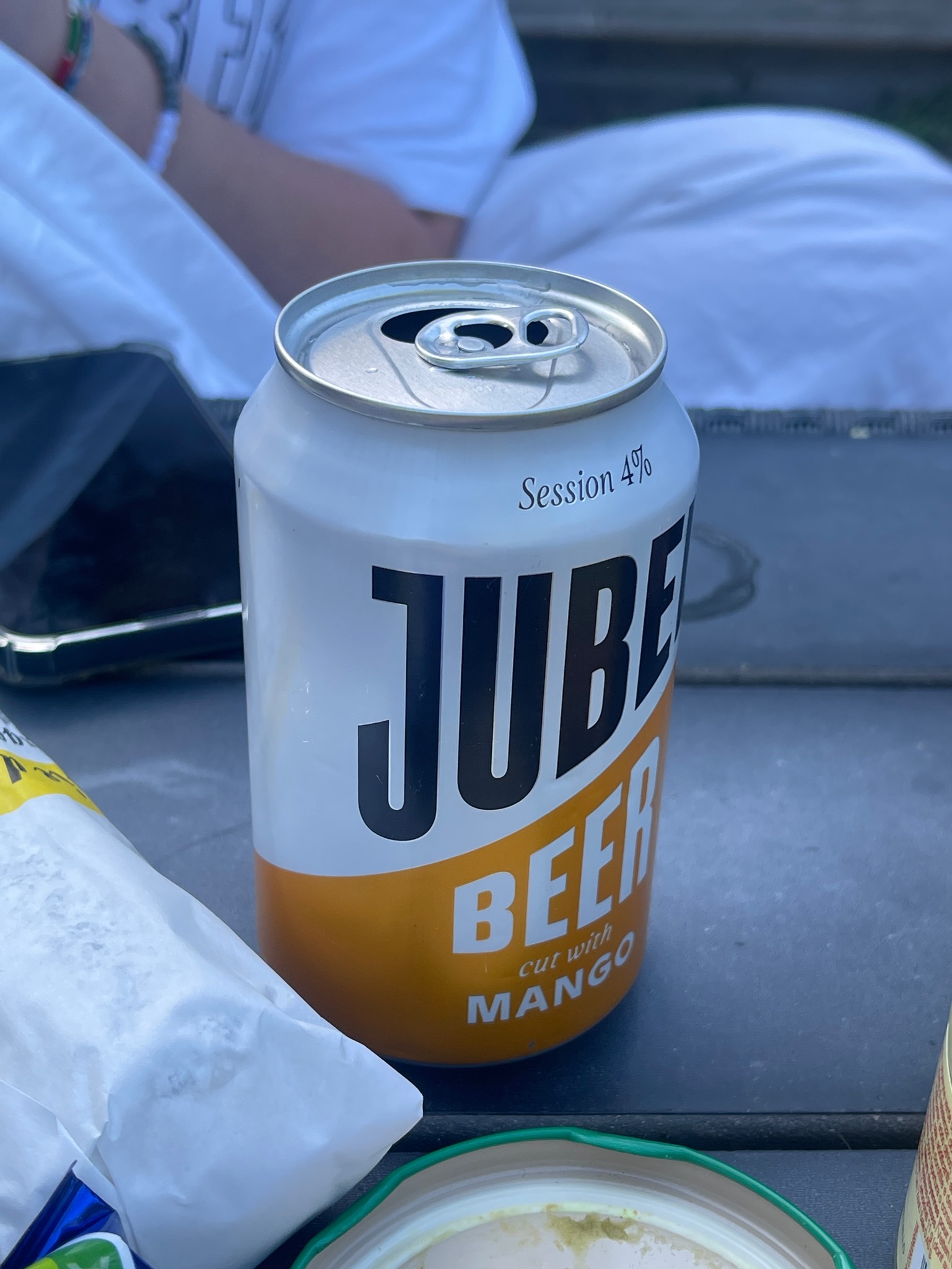 Beer Cut With Mango, Jubel Beer