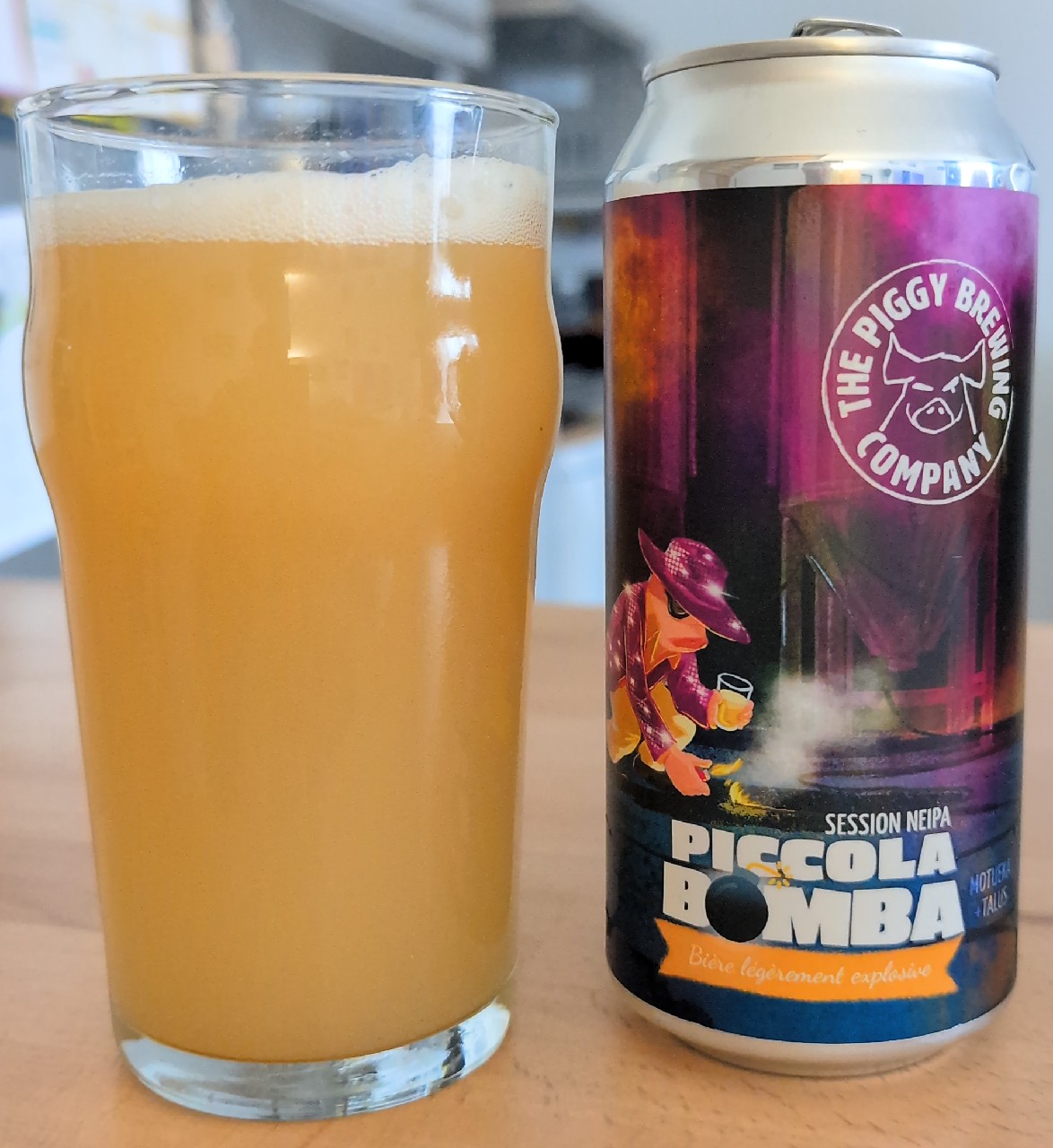 Piccola Bomba, France