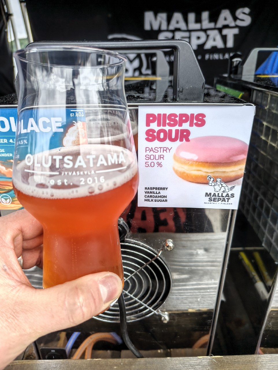 Piispis Sour, Finland