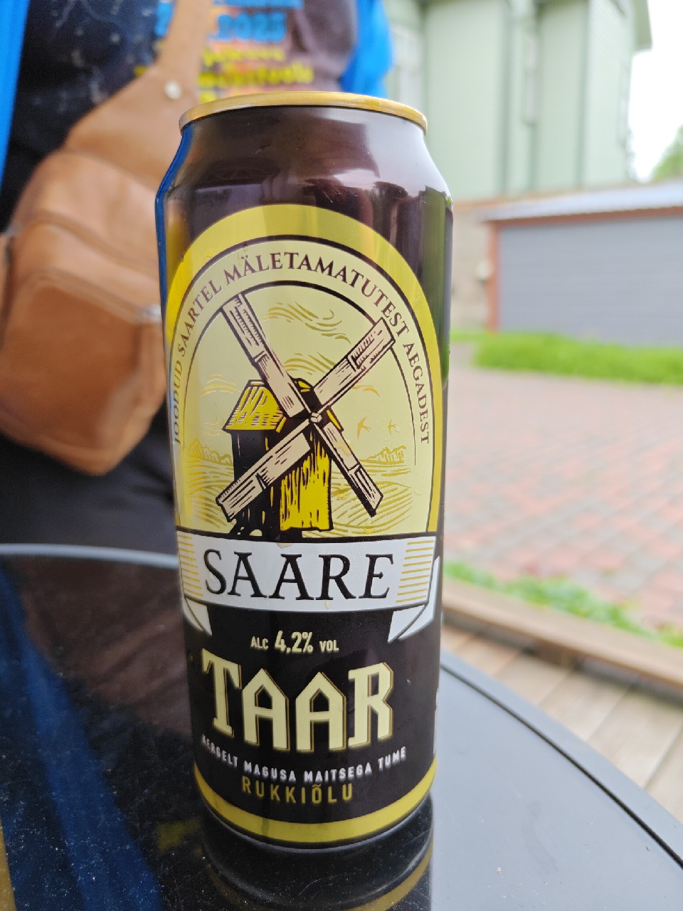 Saare Taar, Estonia
