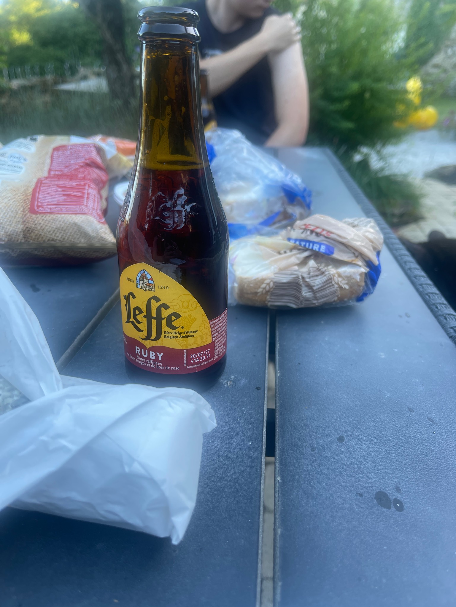 Leffe Rouge, Belgium
