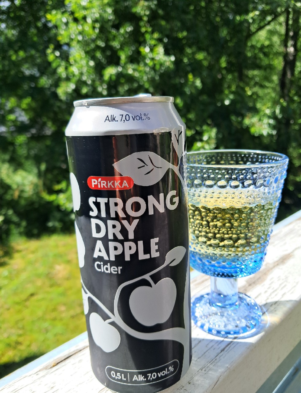 Pirkka strong dry apple cider, Finland