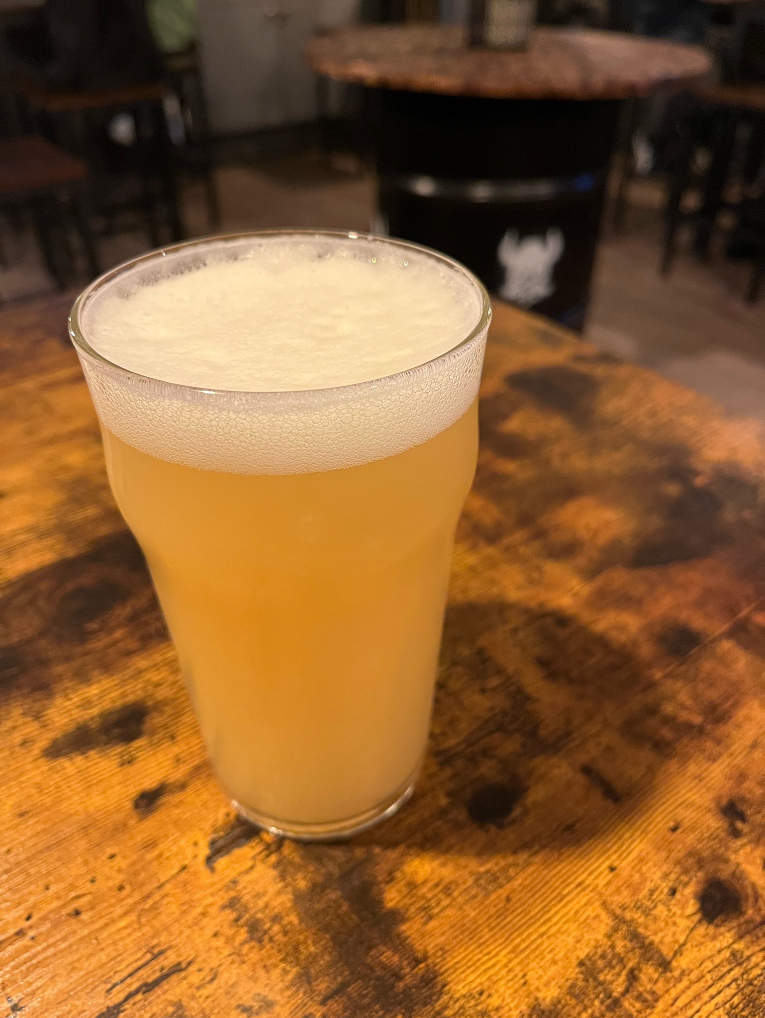 Juicy Hazy Pale Ale, Hat Brewery