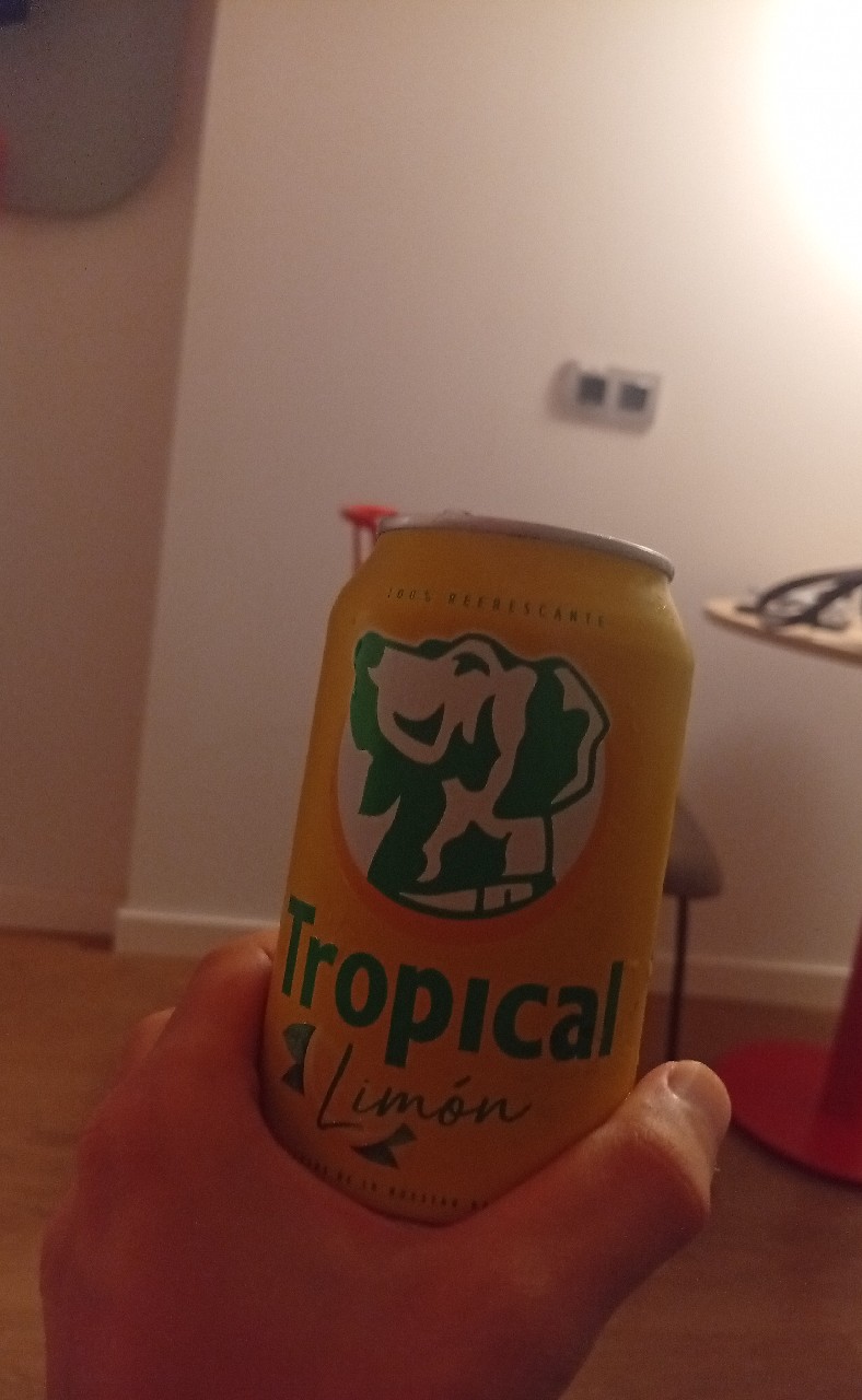 Tropical Limón, Compañia Cervecera de Canarias (SABMiller)