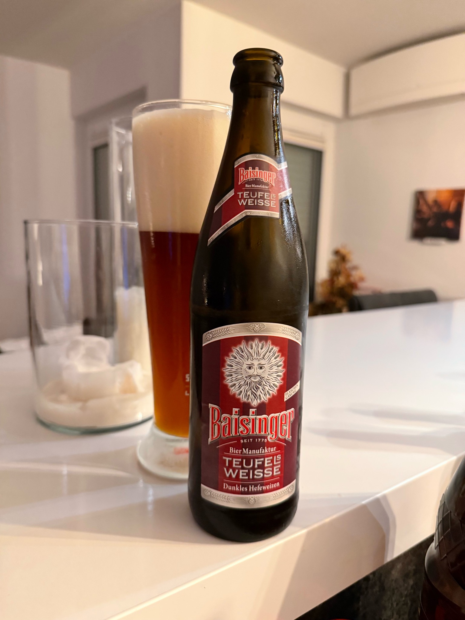 Teufels Weisse Dunkel, Baisinger Biermanufaktur