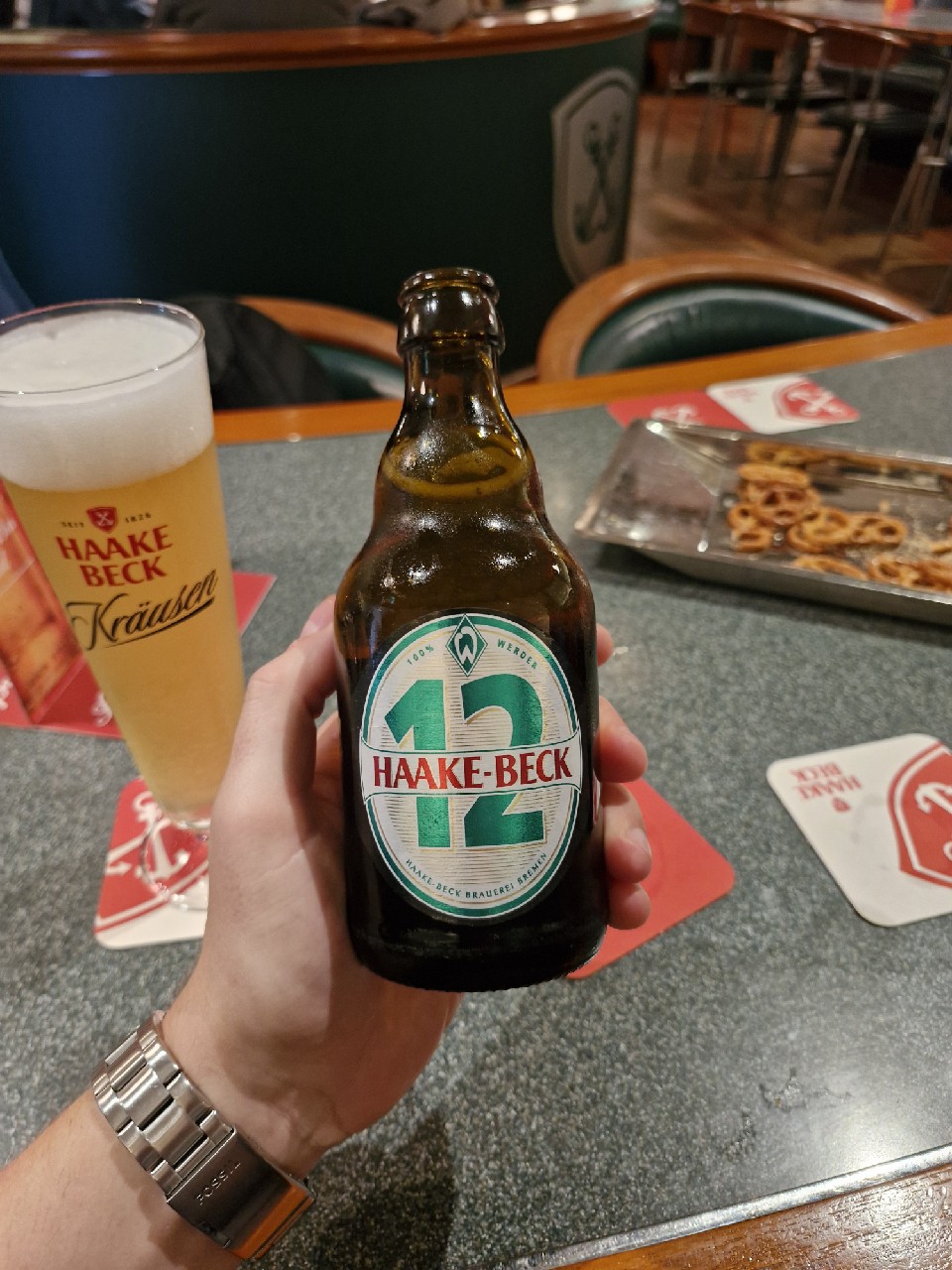 Haake Beck 12, Haake Beck