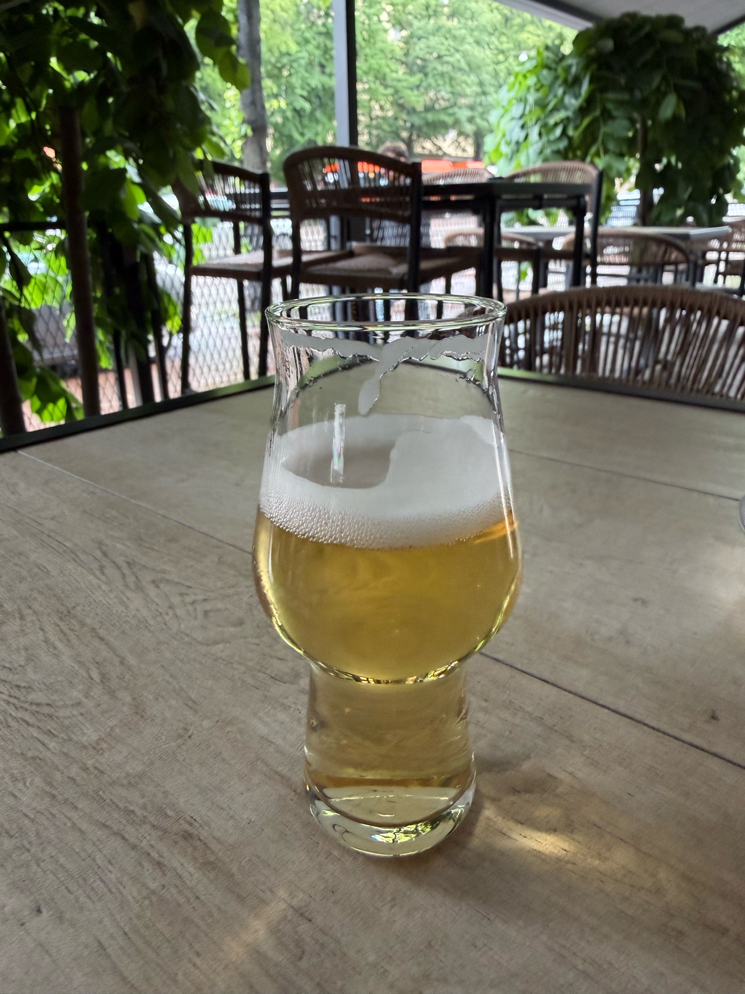 Smooth operator, Mad Hopper Brewing Co.