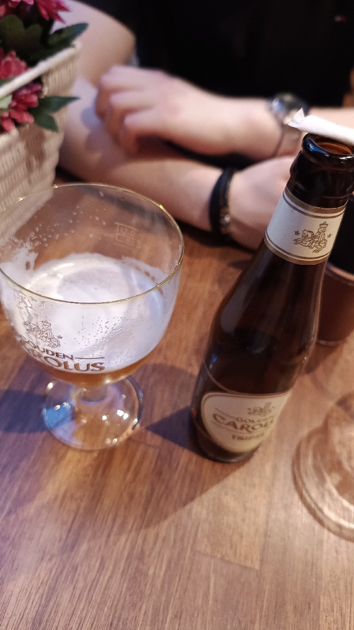 Gouden Carolus Tripel, Belgium