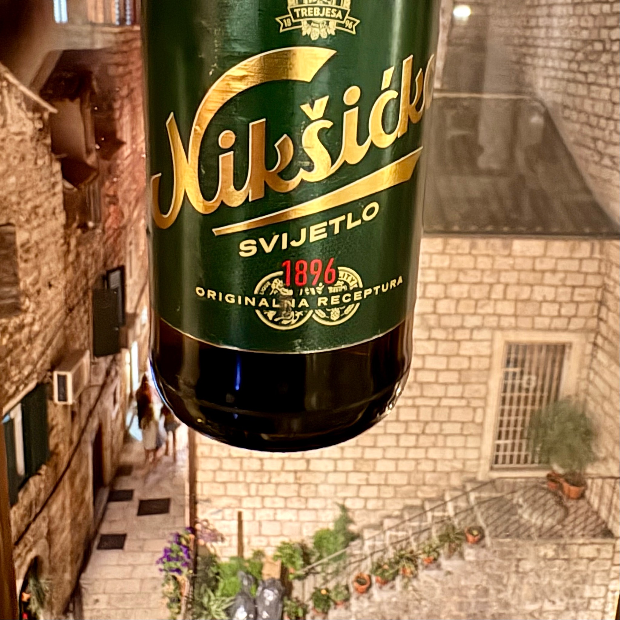 Nikšićko Svijetlo Pivo, Trebjesa Brewery (MolsonCoors)