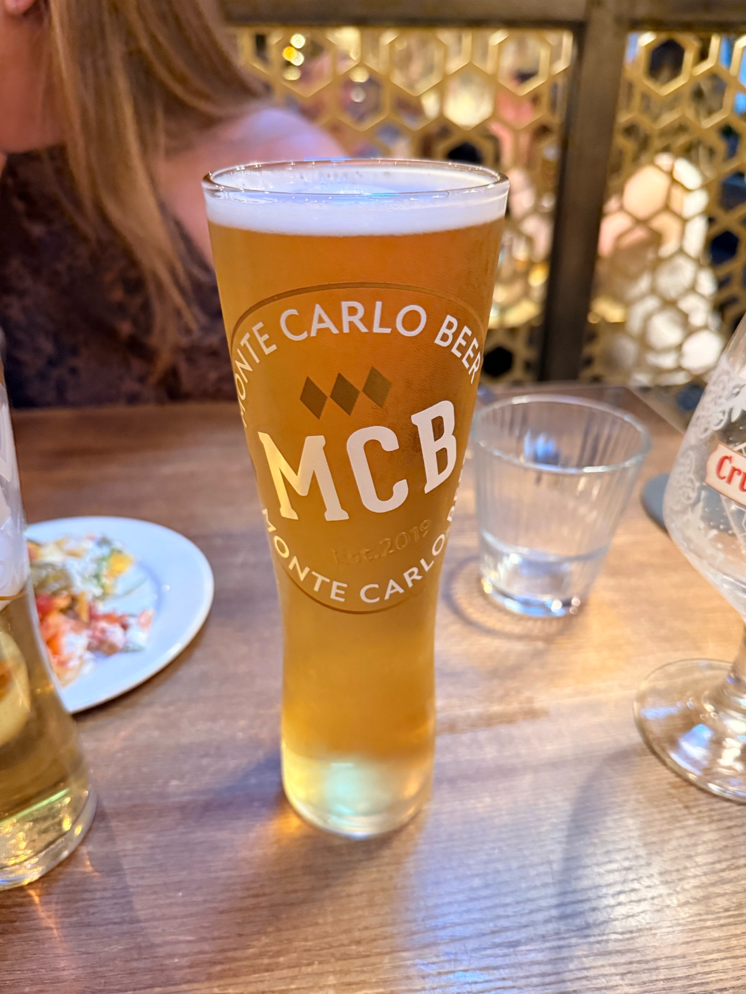 MCB Blonde Ale, Monte Carlo Beer