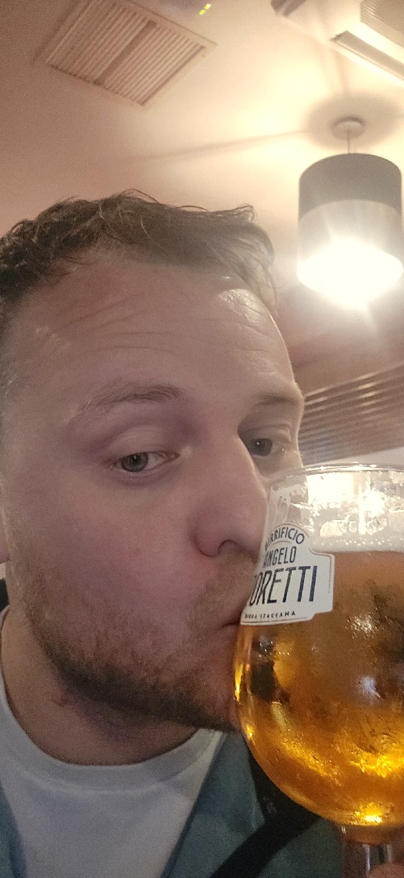 Angelo Poretti Pale Ale, Italy