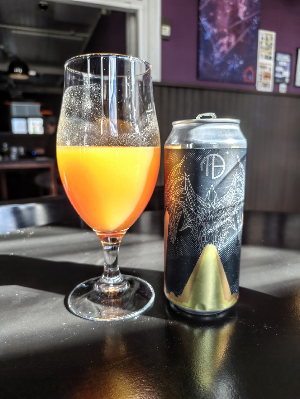 Hydra | papaya + peach + pineapple, United States