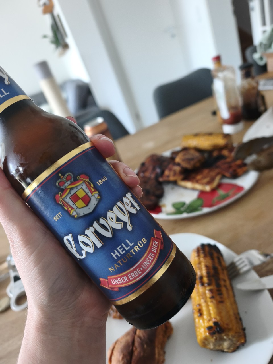 Corveyer Hell natürtrüb, Brauerei Allersheim