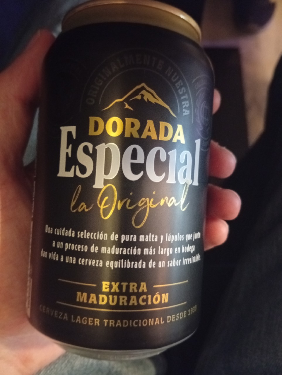 Dorada Especial, Compañia Cervecera de Canarias (SABMiller)