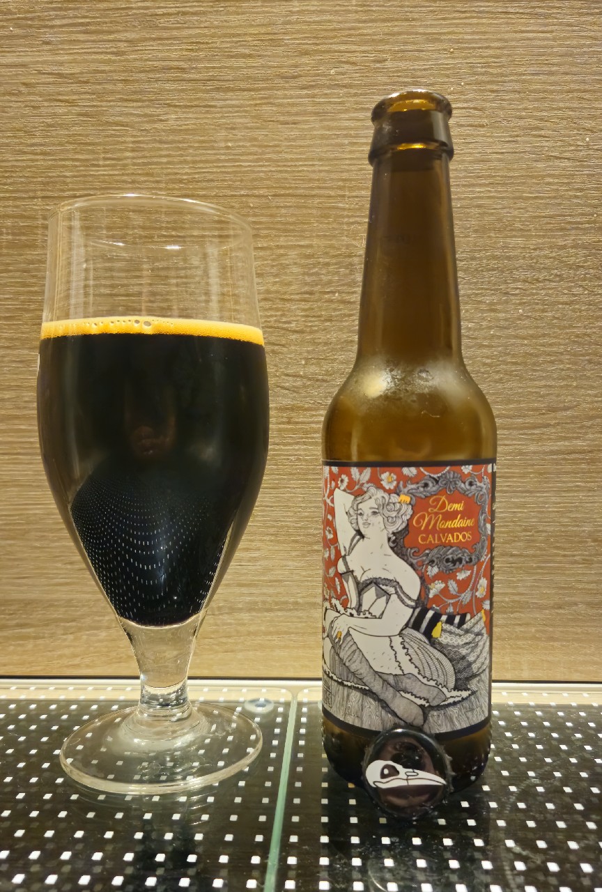 Demi Mondaine Calvados, France