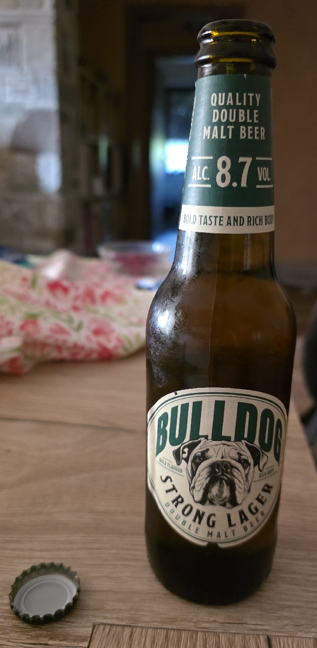 Bulldog Strong Lager, England