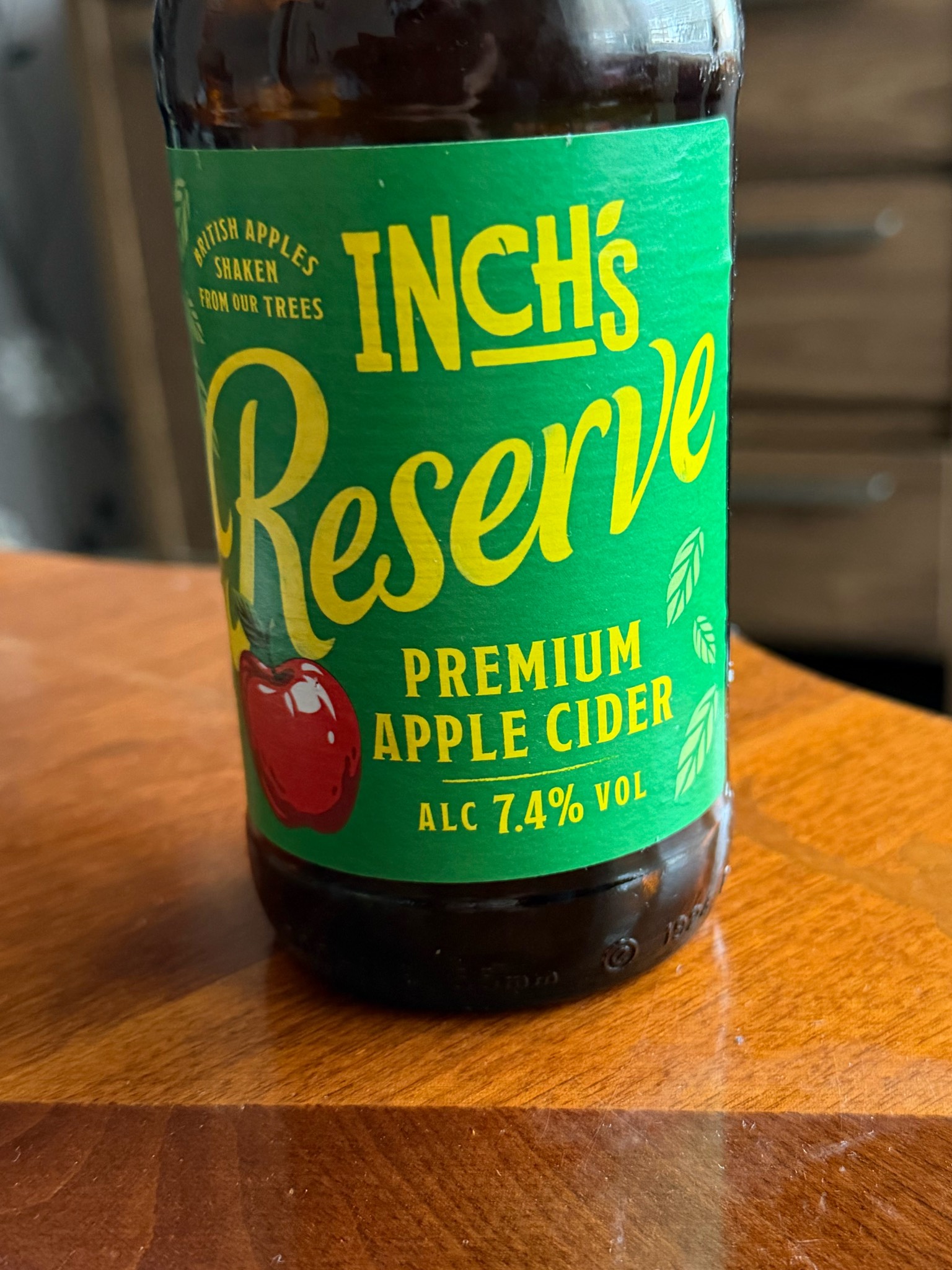 Inch's Reserve Premium Apple Cider, England