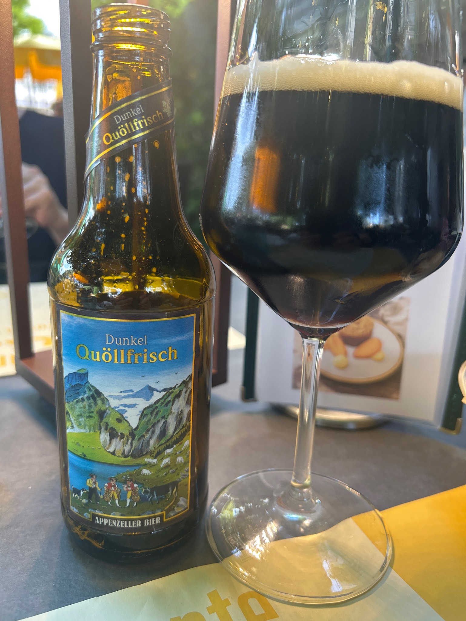 Dunkel Quöllfrisch, Switzerland