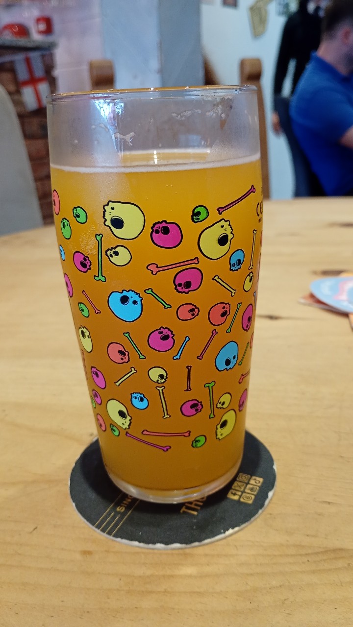 Scoop - Mango, Apricot and Passion Fruit, New Invention Brewery