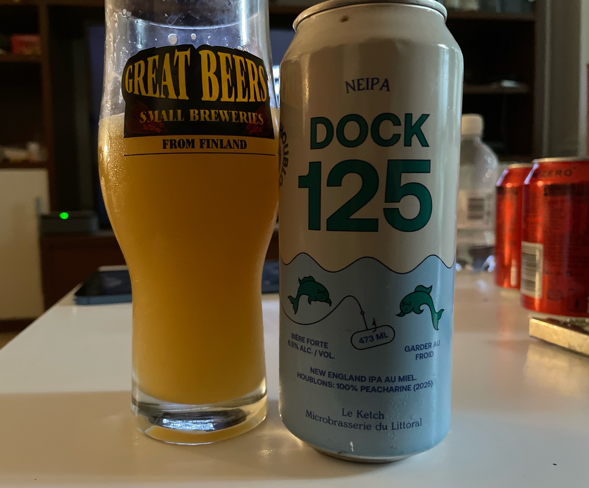 Dock 125, Le Ketch