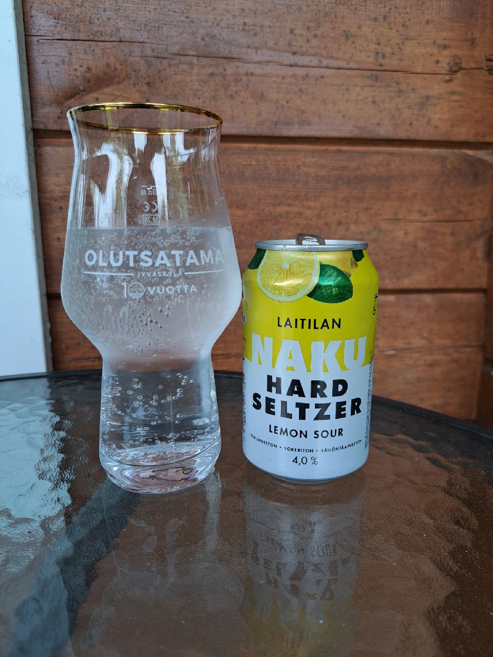 Laitilan Naku Hard Seltzer Lemon Sour 4%, Finland