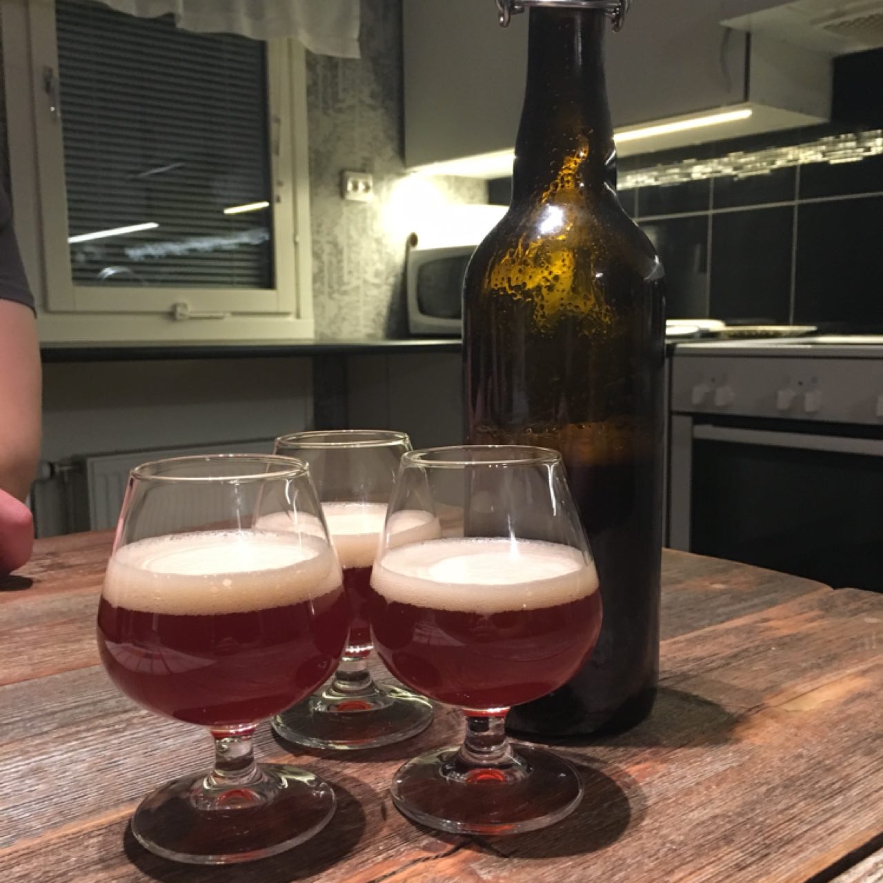 Täystyrmäys, Finland