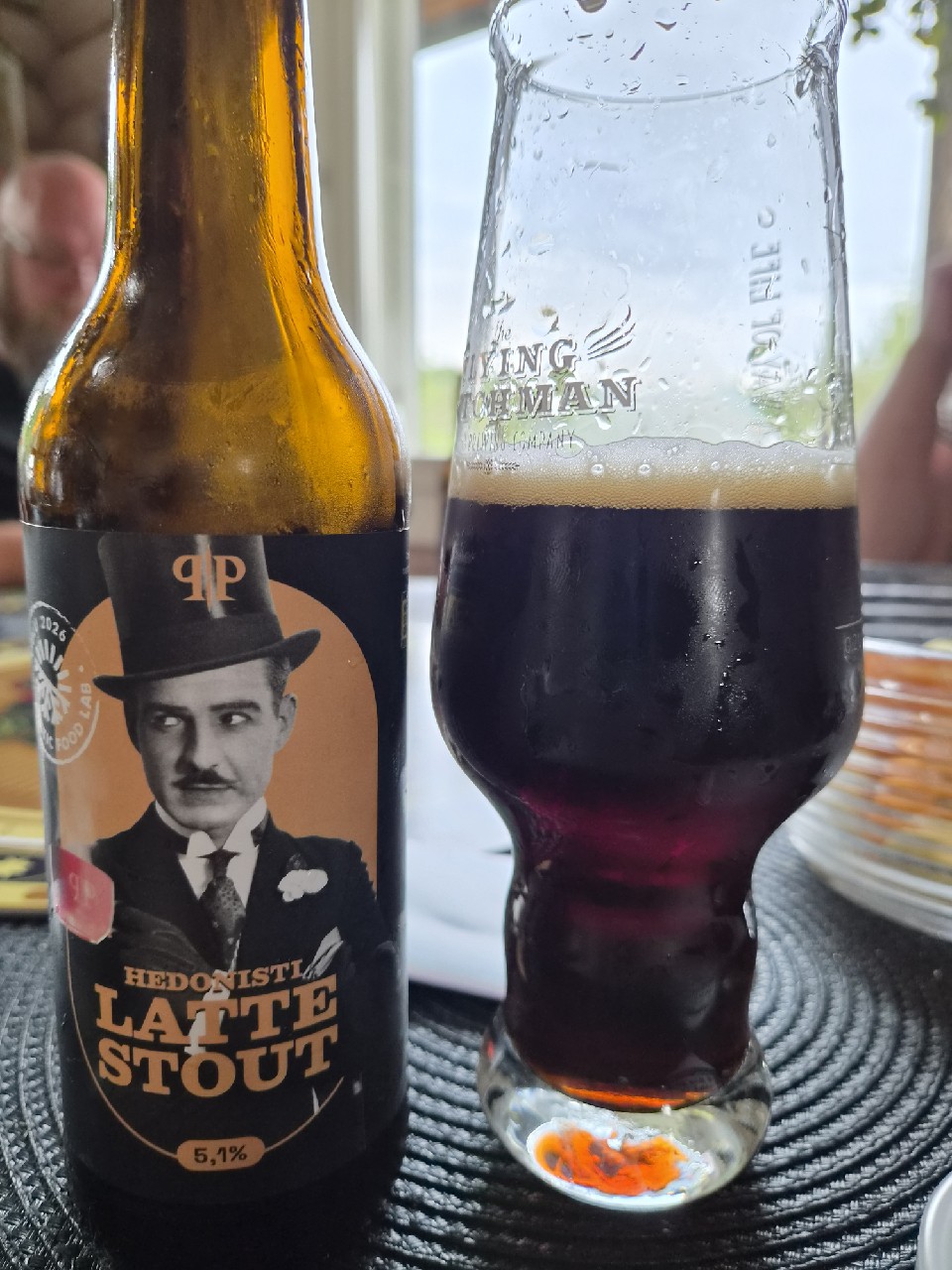 Hedonisti Latte Stout, Finland