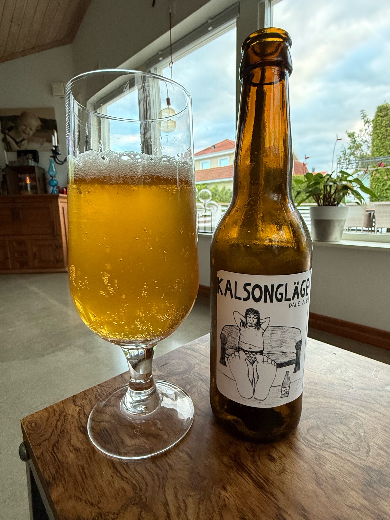 Kalsongläge, Sweden