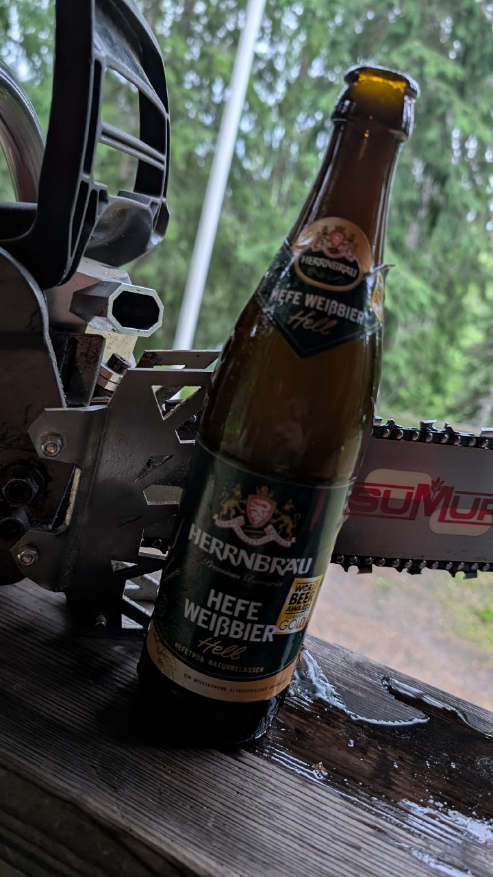 Hefe Weißbier Hell, Herrnbräu