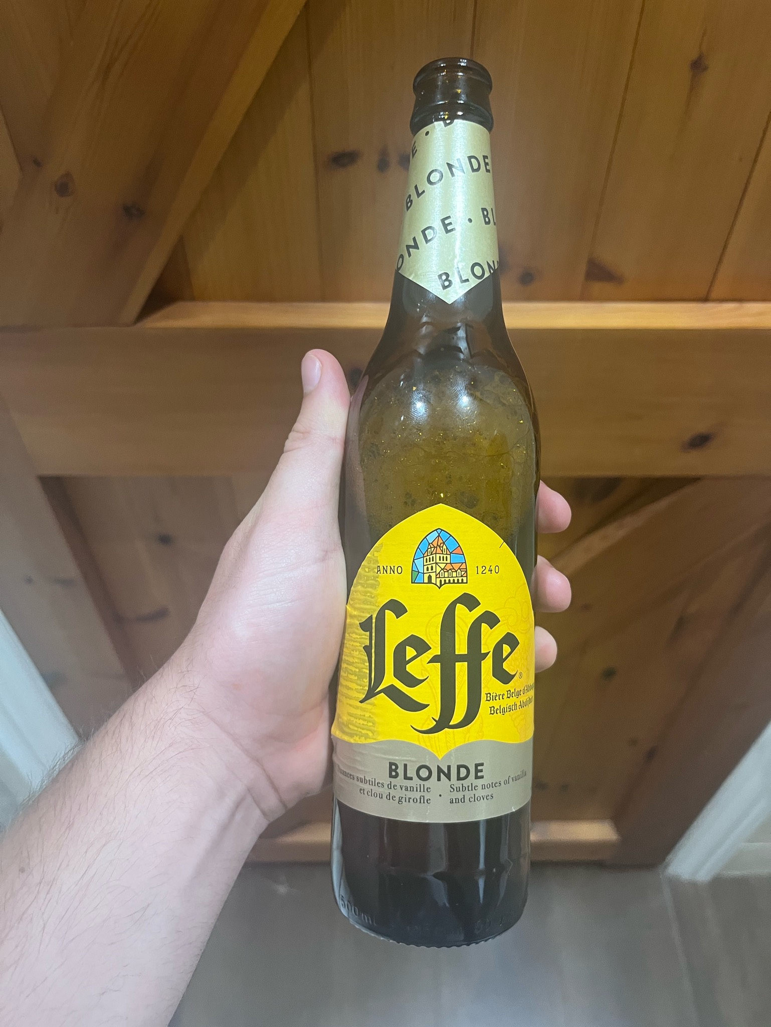 Leffe Blonde | Blond, Abbaye de Leffe (AB InBev)