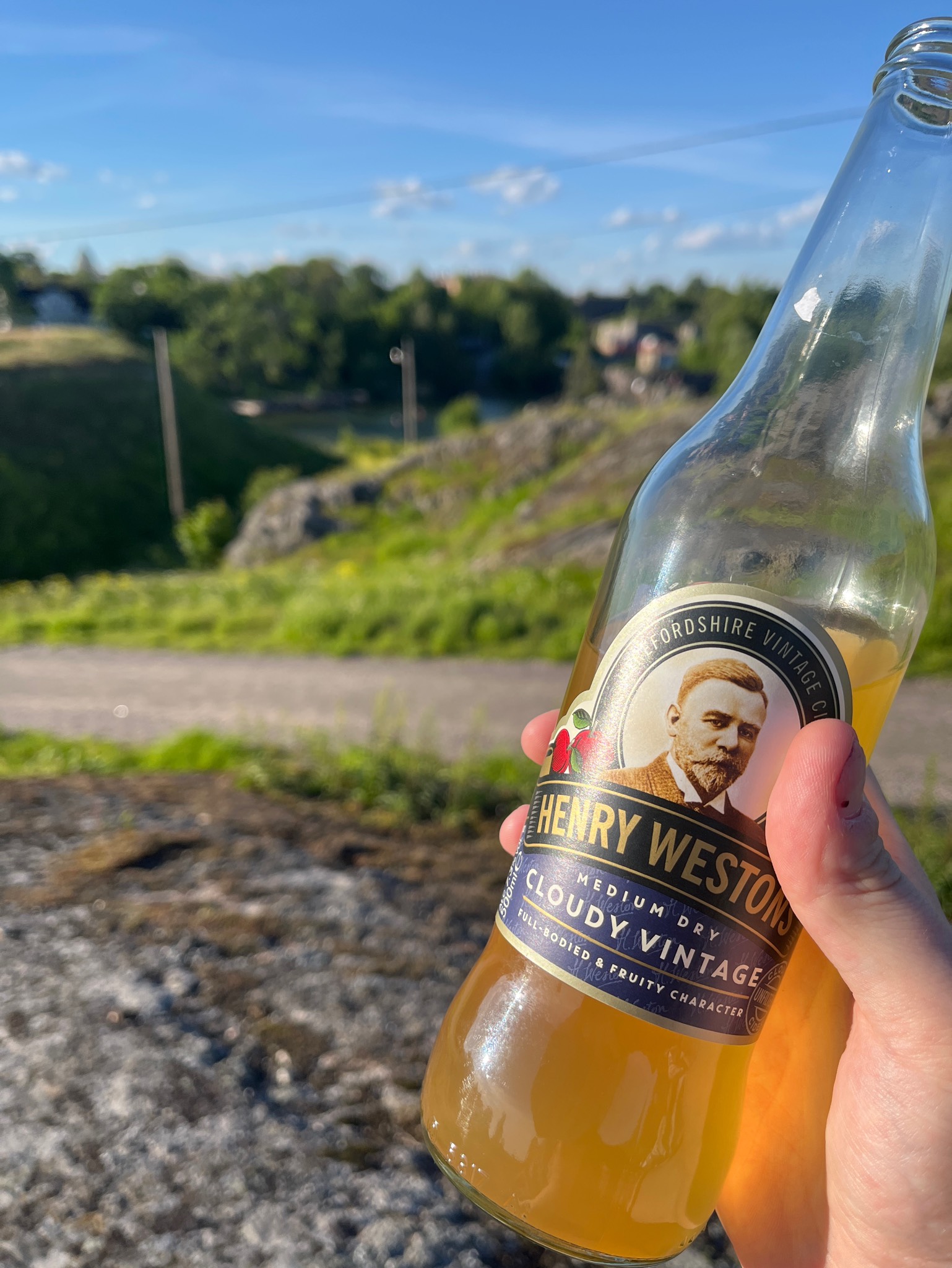 Henry Westons Cloudy Vintage, Westons Cider