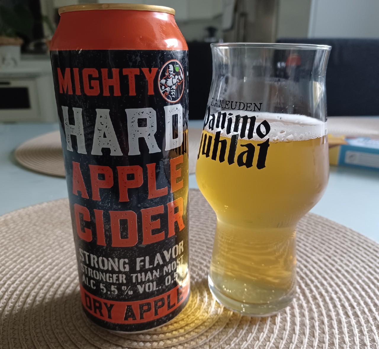 Mighty Hard Cider Dry Apple, Finland